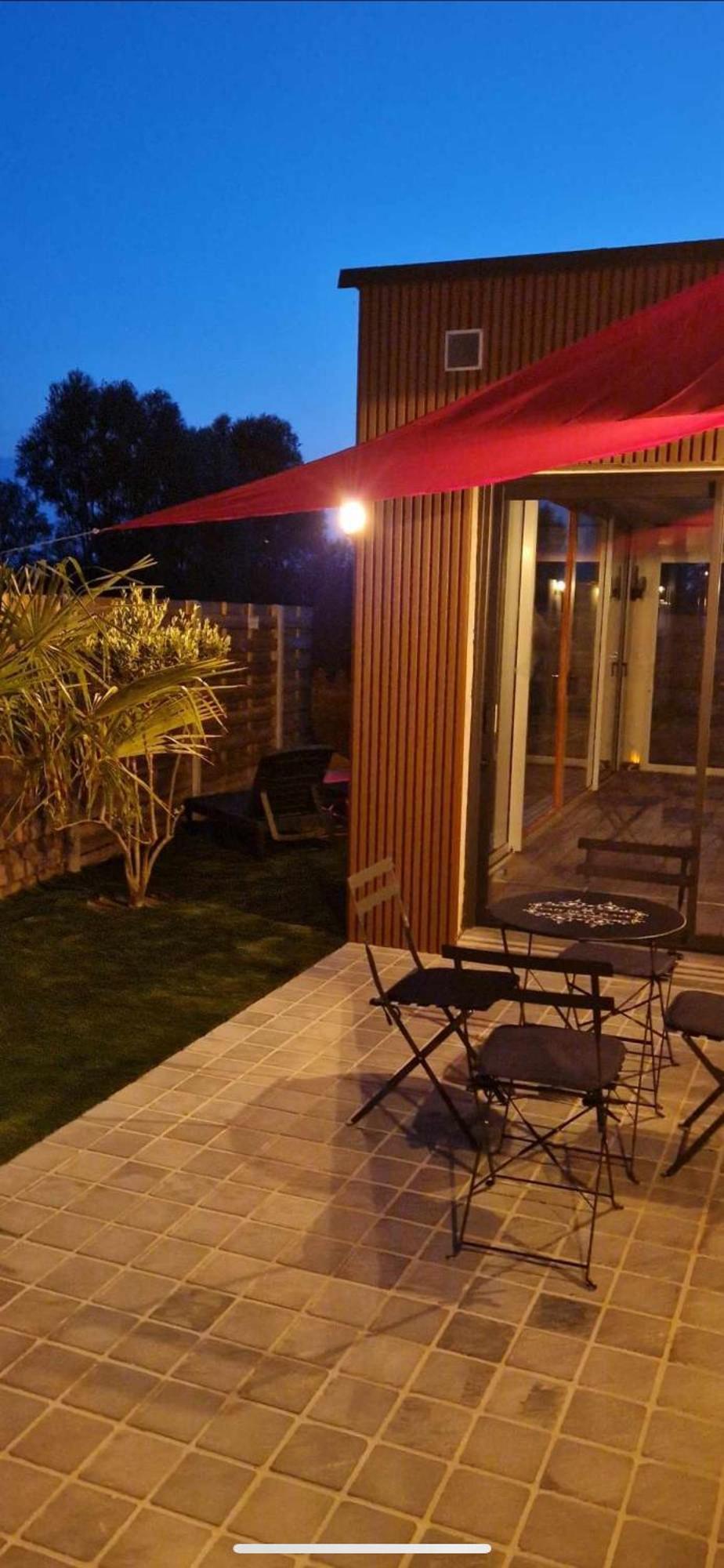 Escapade Romantique A Omer-espace Totalement Privatise Avec Terrasse * Saint-Omer (Pas-de-Calais)